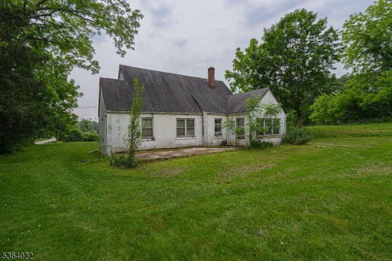 79 Mountain Lake Road Belvidere, NJ 07823 - Photo 43 of 47 a view of a house with a backyard