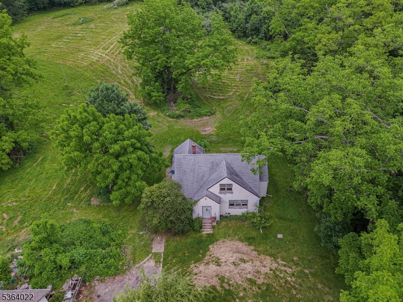 79 Mountain Lake Road Belvidere, NJ 07823 - Photo 9 of 47 an aerial view of a house with a yard