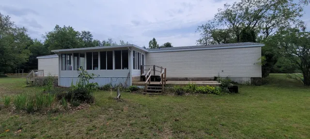 $285,000 | 8716 North 80th Avenue, Pentwater, MI 49449
