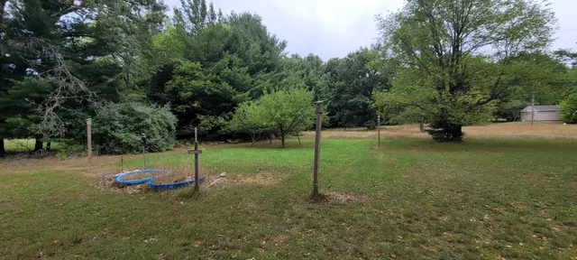 $285,000 | 8716 North 80th Avenue, Pentwater, MI 49449