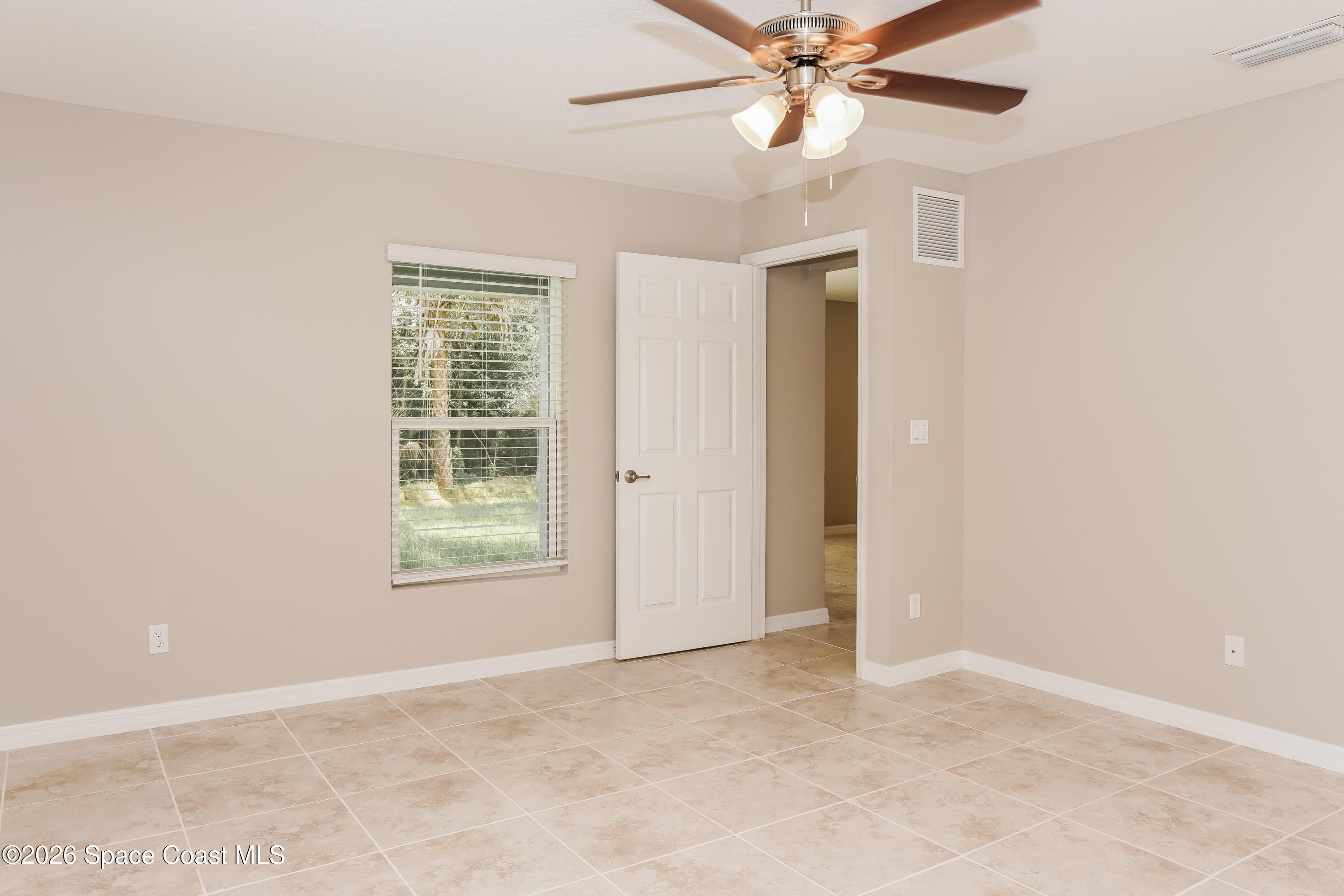 418 La Croix Road Southwest Palm Bay, FL 32908 - Photo 13 of 15 1001481.418 La Croix Road SW - Main Bedr