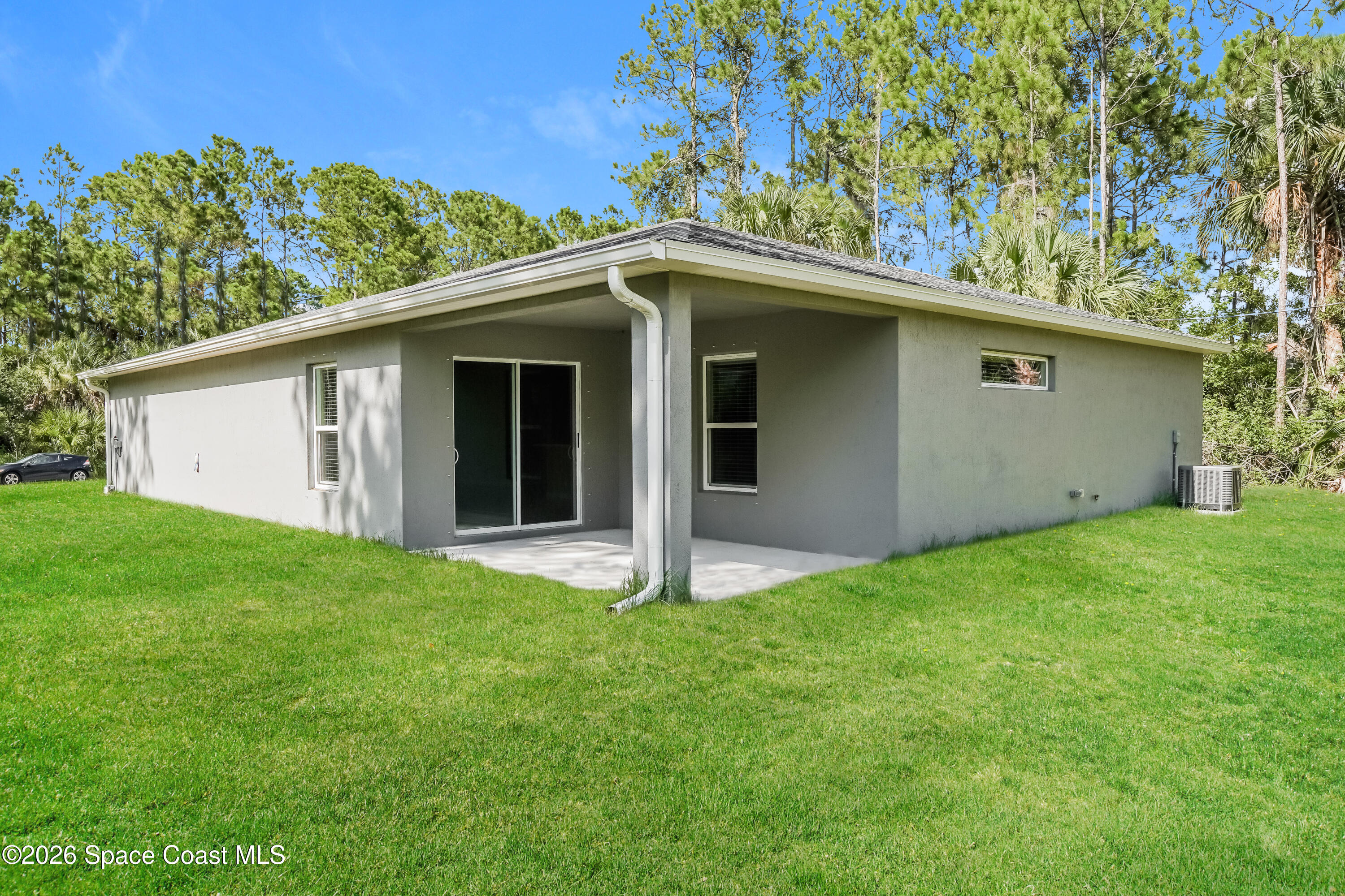418 La Croix Road Southwest Palm Bay, FL 32908 - Photo 15 of 15 1001481.418 La Croix Road SW - Rear View