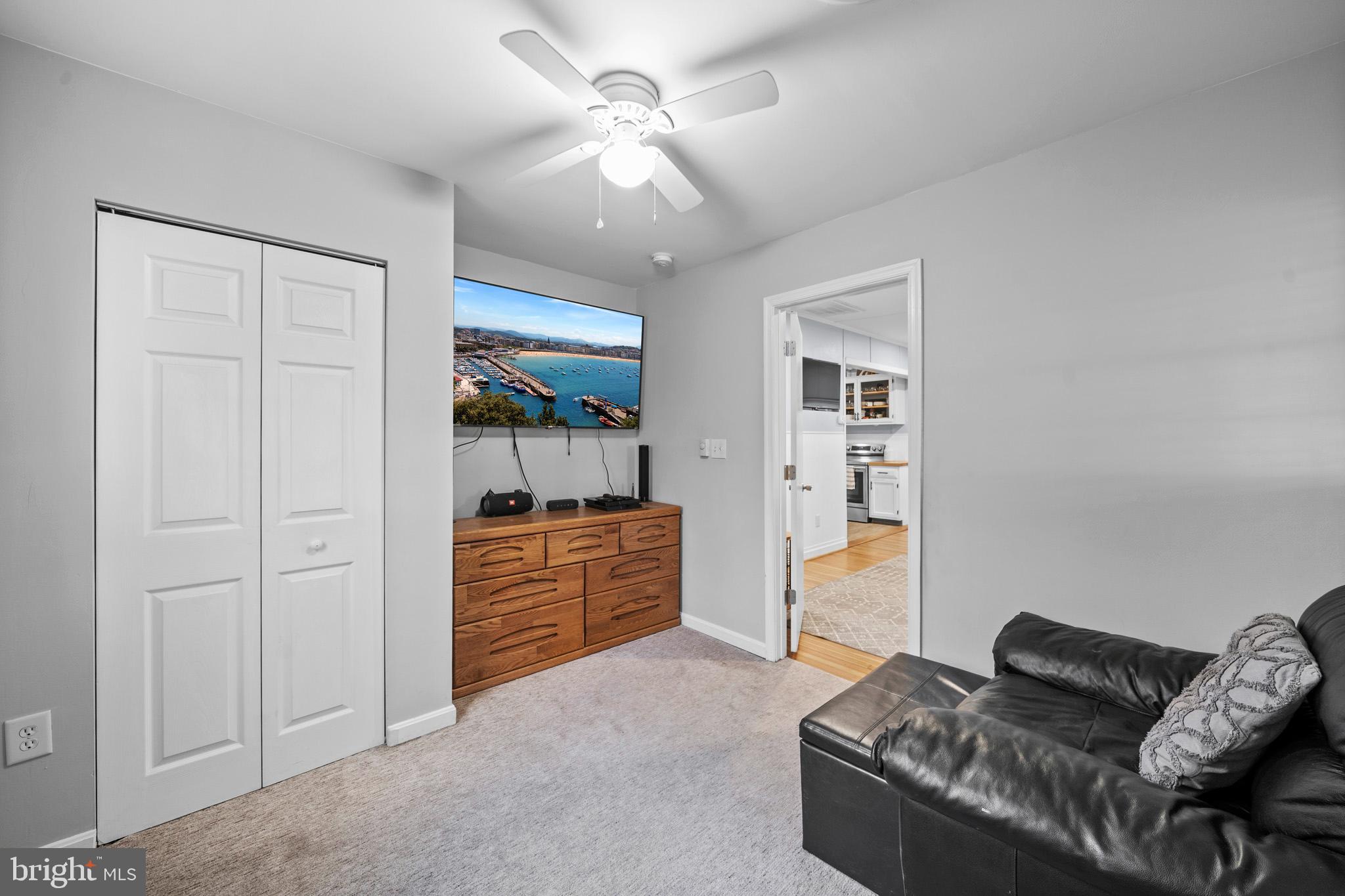 6015 Poplar Road St. Leonard, MD 20685 - Photo 27 of 35 a living room with furniture and a area
