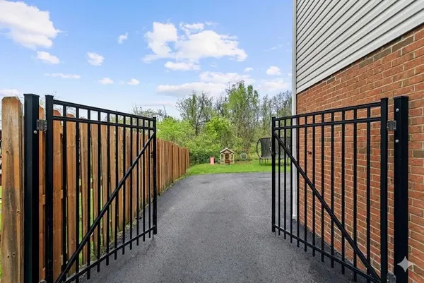 $450,000 | 137 John Drive, Canonsburg, PA 15317
