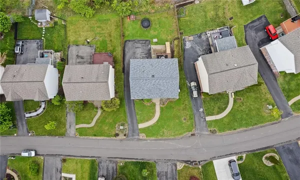 $450,000 | 137 John Drive, Canonsburg, PA 15317