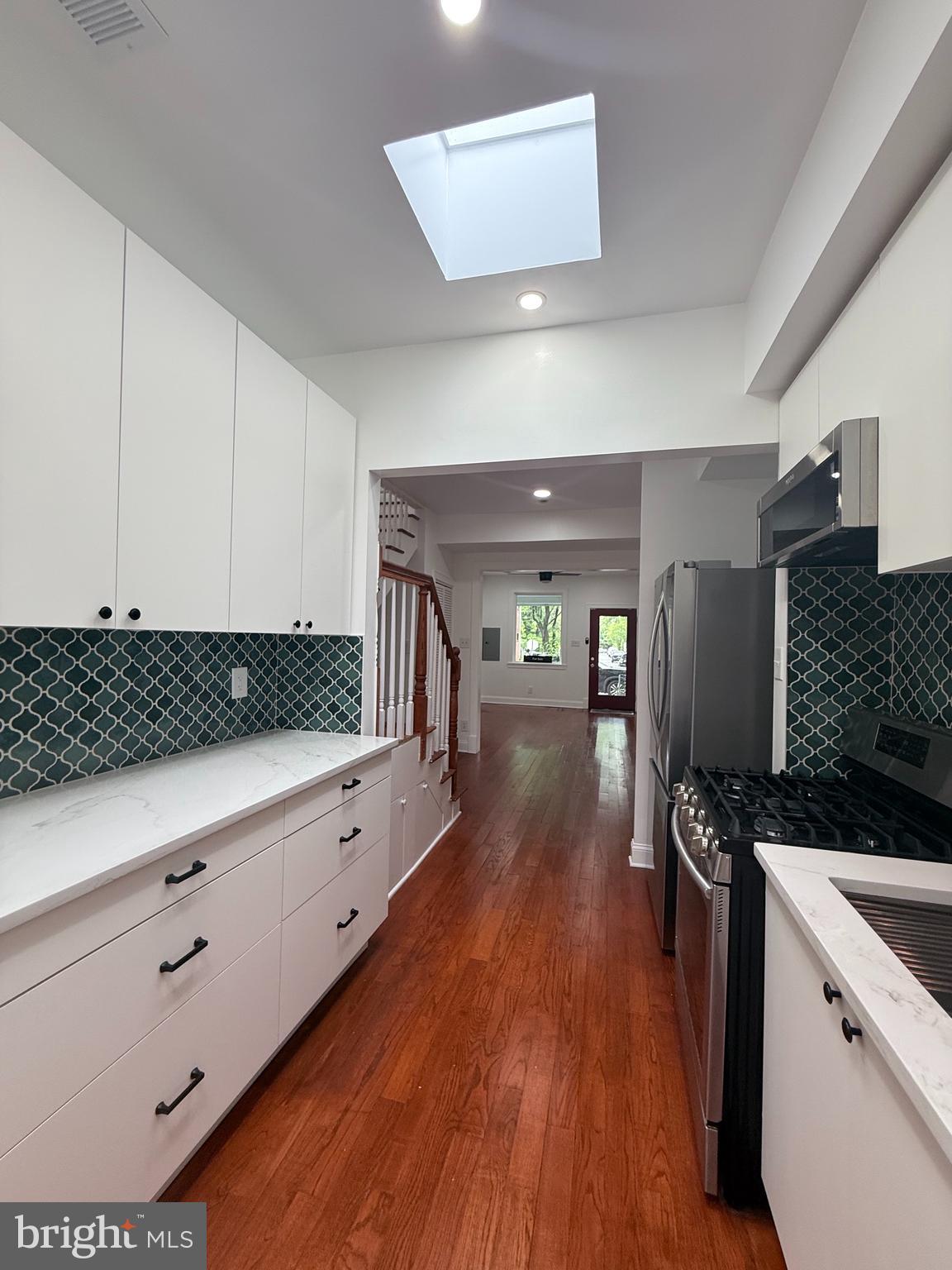 1113 Holbrook Terrace Northeast Washington, DC 20002 - Photo 18 of 72