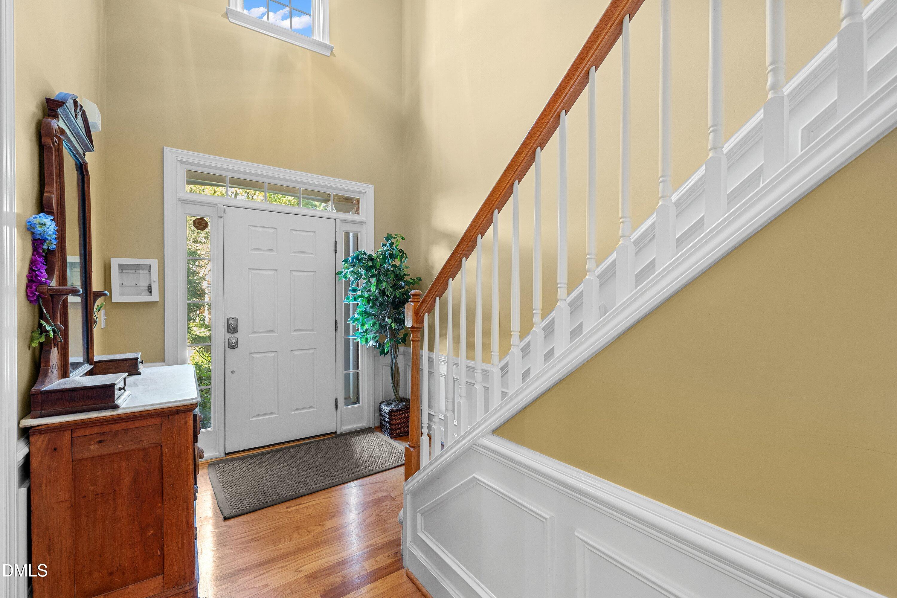 3613 Lion Ridge Court Raleigh, NC 27612 - Photo 5 of 40 06-3613 Lion Ridge Ct _8075