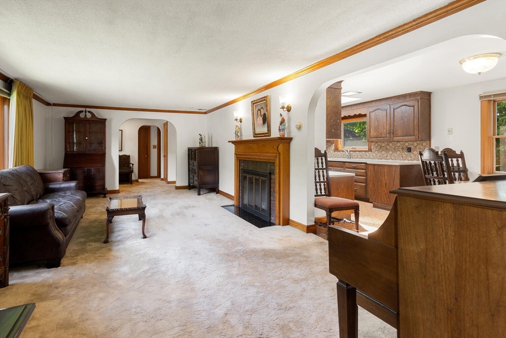 86 Badger Road Medford, MA 02155 - Photo 11 of 42