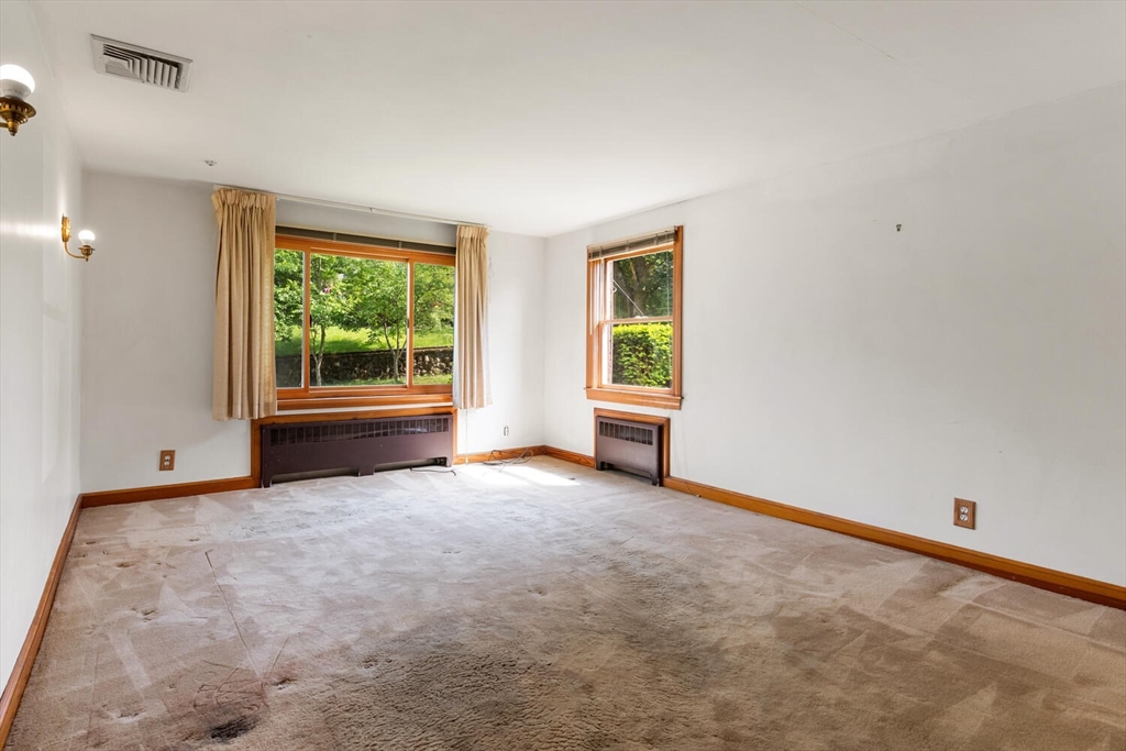 86 Badger Road Medford, MA 02155 - Photo 22 of 42