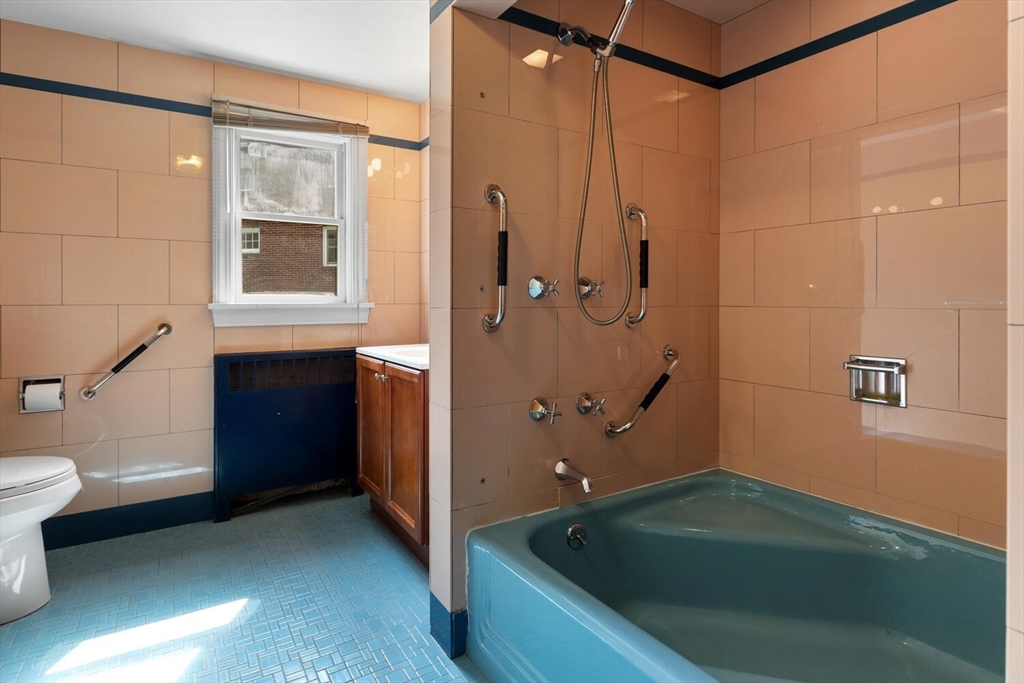 86 Badger Road Medford, MA 02155 - Photo 28 of 42