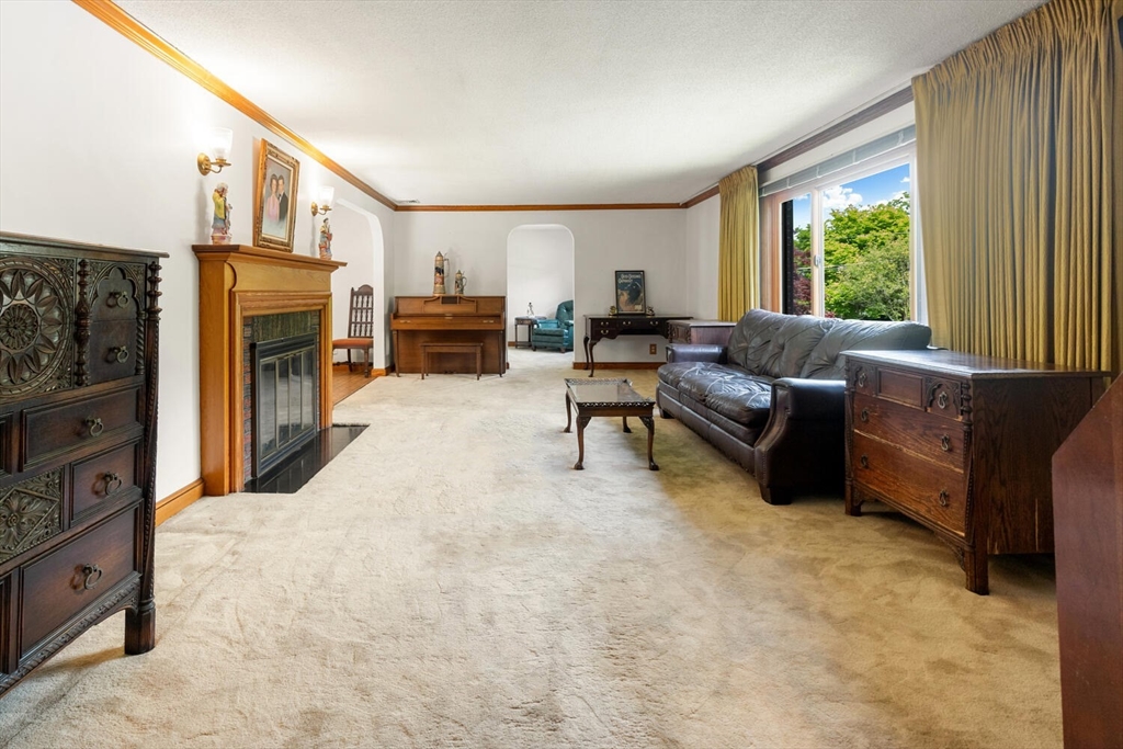 86 Badger Road Medford, MA 02155 - Photo 8 of 42