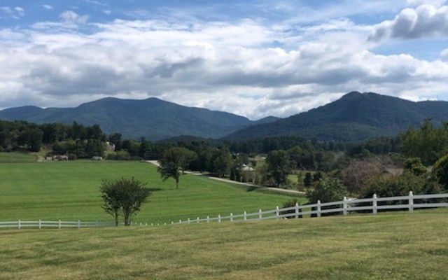 5 Hidden Valley Road Hiawassee, GA 30546 - Photo 1 of 1 Main View