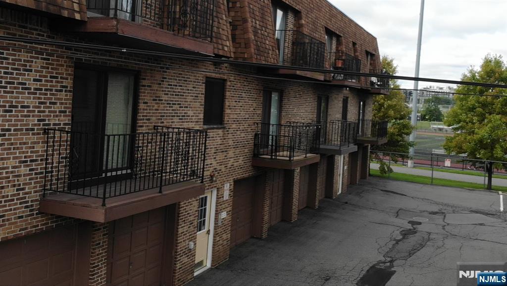 825 Riverside Avenue, Unit B202 Lyndhurst, NJ 07071 - Photo 25 of 25 Gallery Image 25