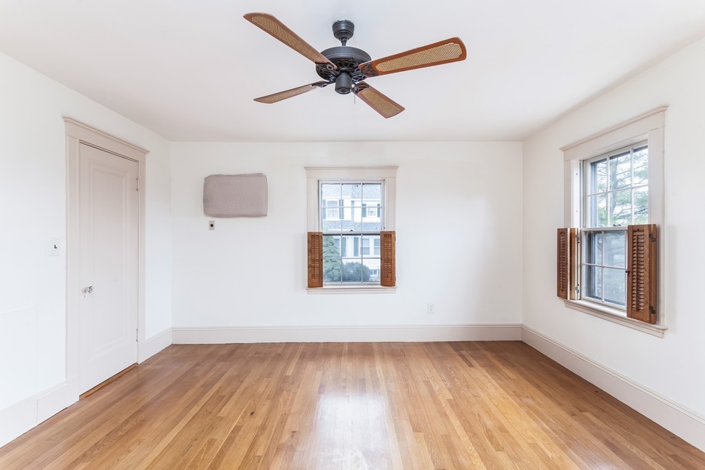 35 Pilgrim Road Marblehead, MA 01945 - Photo 21 of 29