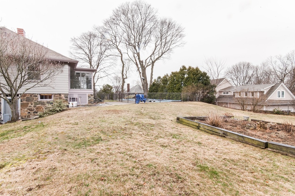 35 Pilgrim Road Marblehead, MA 01945 - Photo 24 of 29