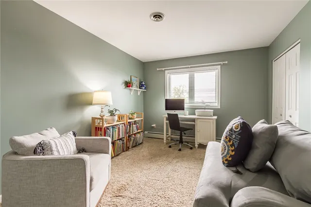 $539,900 | 4 Old Meadow Court, Livonia, NY 14487