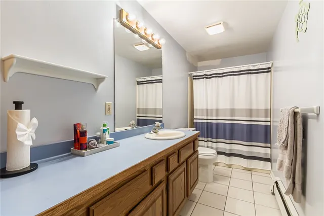 $539,900 | 4 Old Meadow Court, Livonia, NY 14487