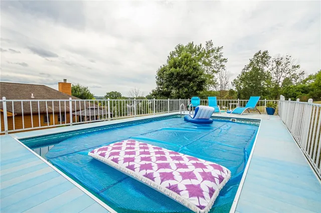 $539,900 | 4 Old Meadow Court, Livonia, NY 14487