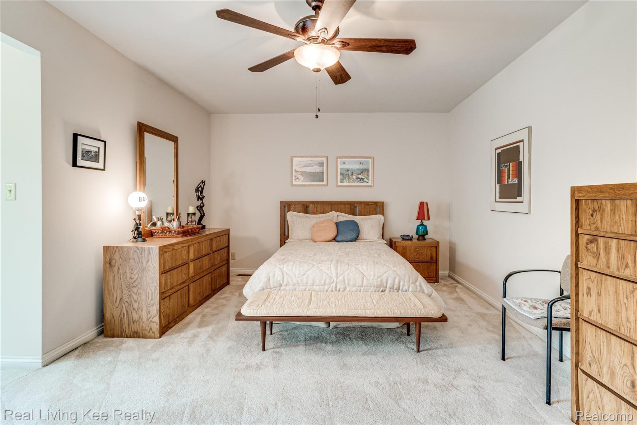 3655 Cedar Shake Drive Rochester, MI 48309 - Photo 53 of 71 Interiors (41 of 59).jpg