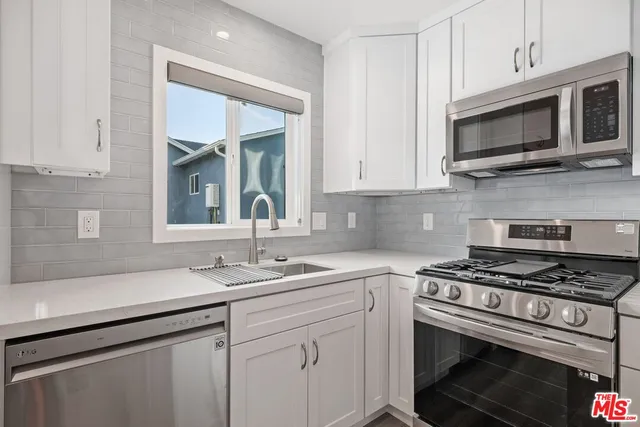 $4,500 | 3924 Michael Avenue, Los Angeles, CA 90066