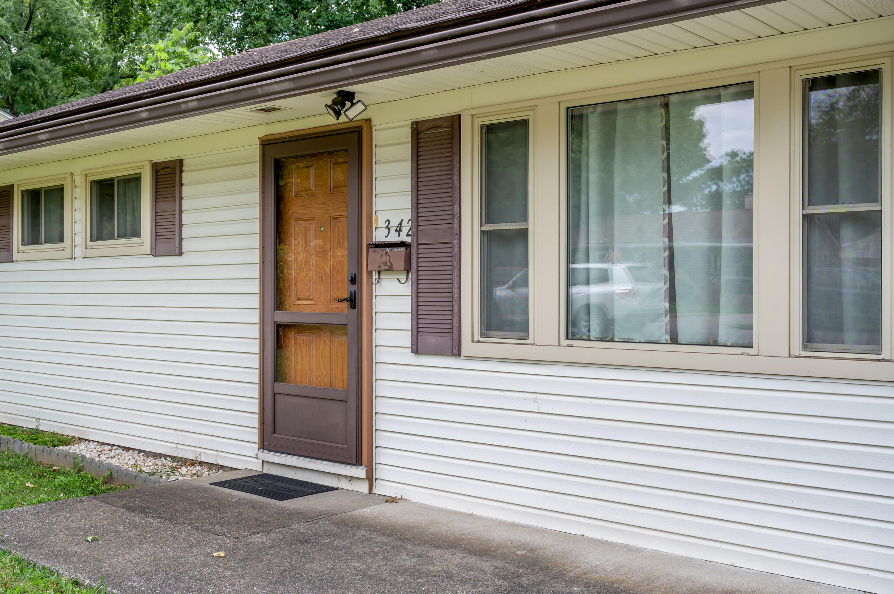 342 Hummingbird Lane Lexington, KY 40503 - Photo 4 of 25 TDB_0431