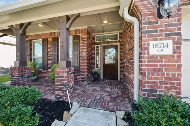 $360,000 | 18714 Stillbreeze Valley Lane, Cypress, TX 77429