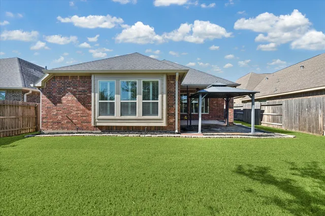 $360,000 | 18714 Stillbreeze Valley Lane, Cypress, TX 77429