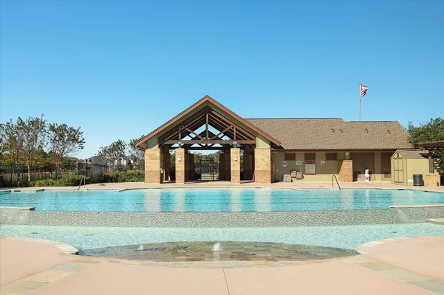 $360,000 | 18714 Stillbreeze Valley Lane, Cypress, TX 77429