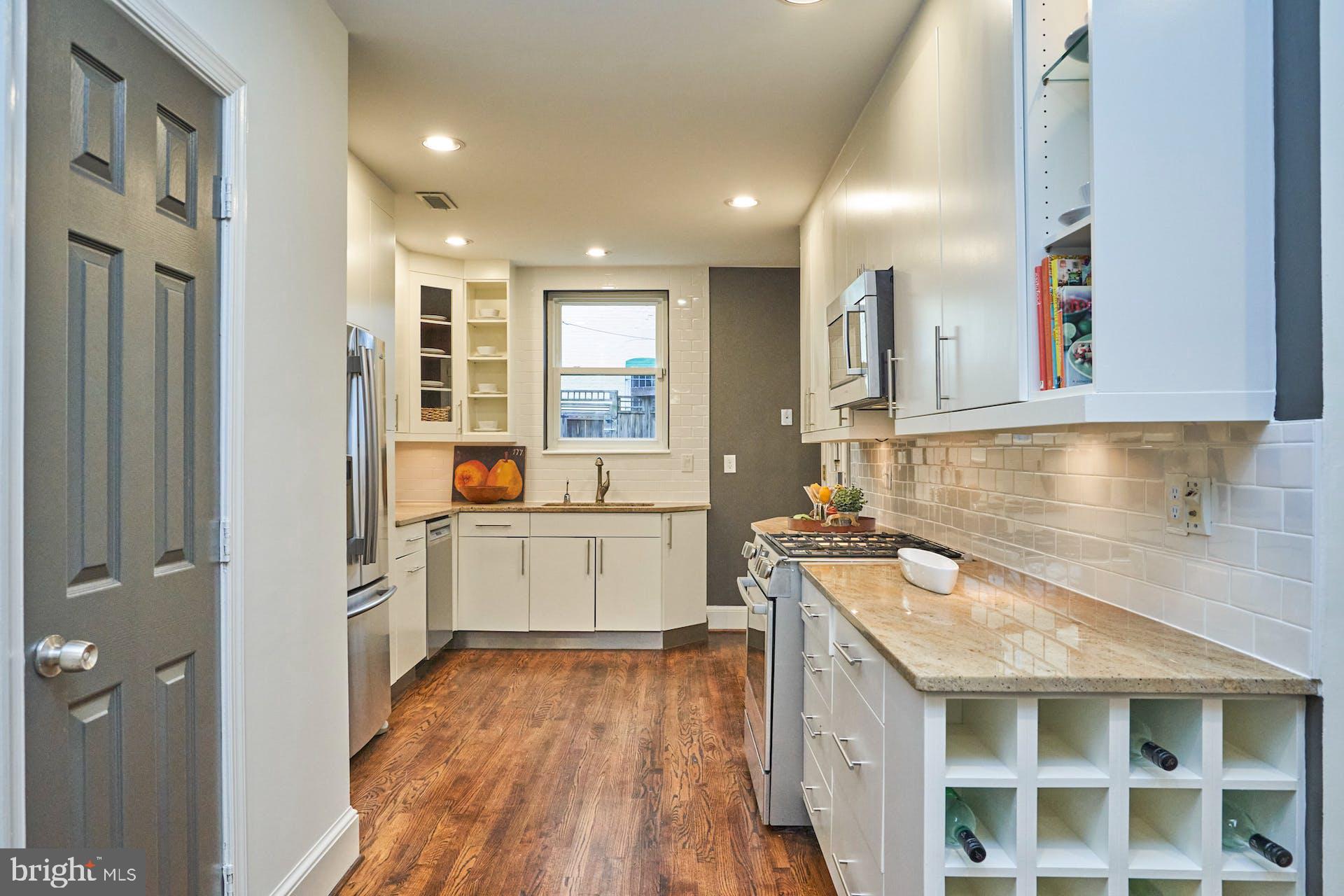 1213 W Street Northwest Washington, DC 20009 - Photo 14 of 47 Kitchen