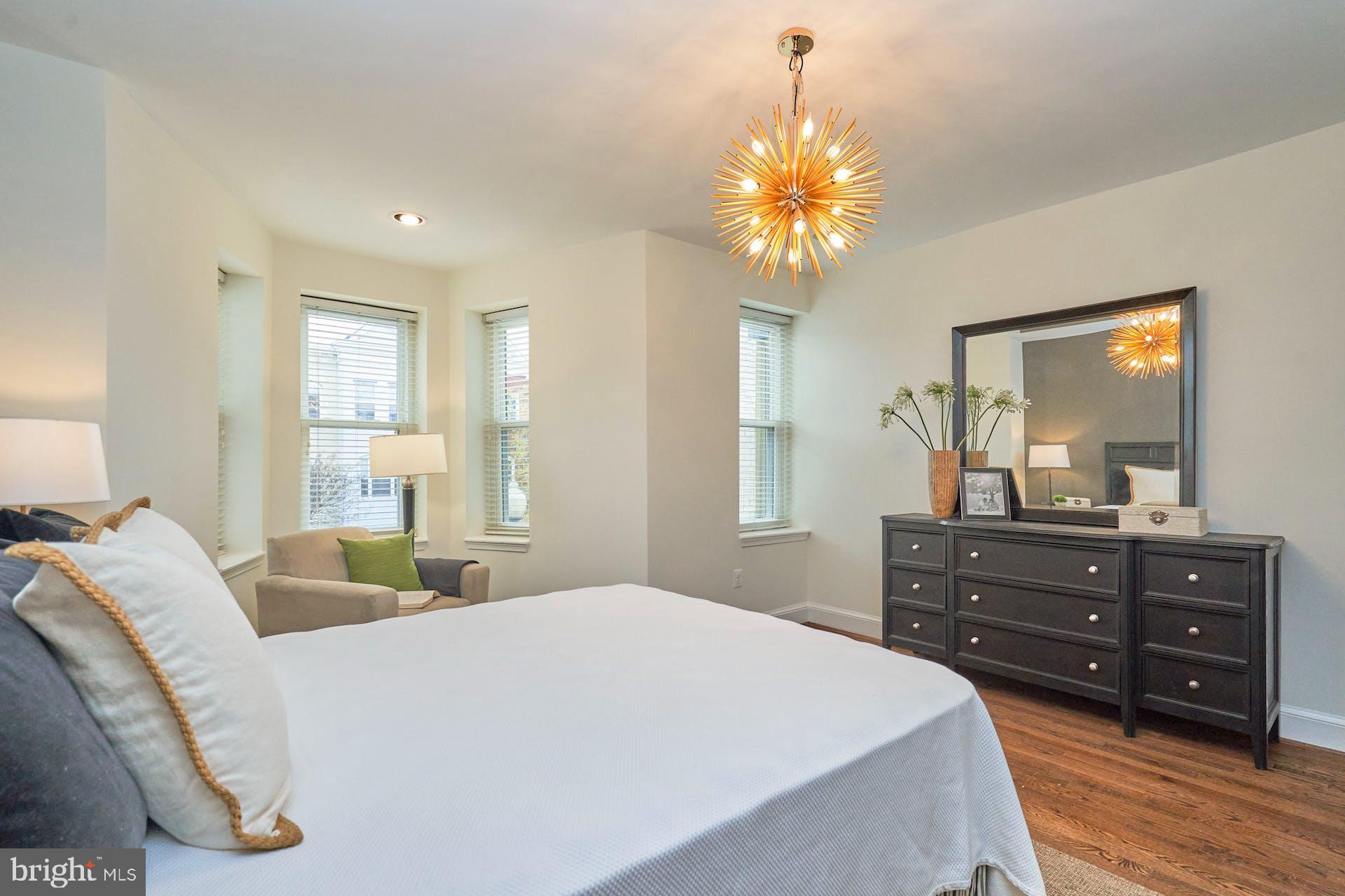 1213 W Street Northwest Washington, DC 20009 - Photo 21 of 47 Primary Bedroom