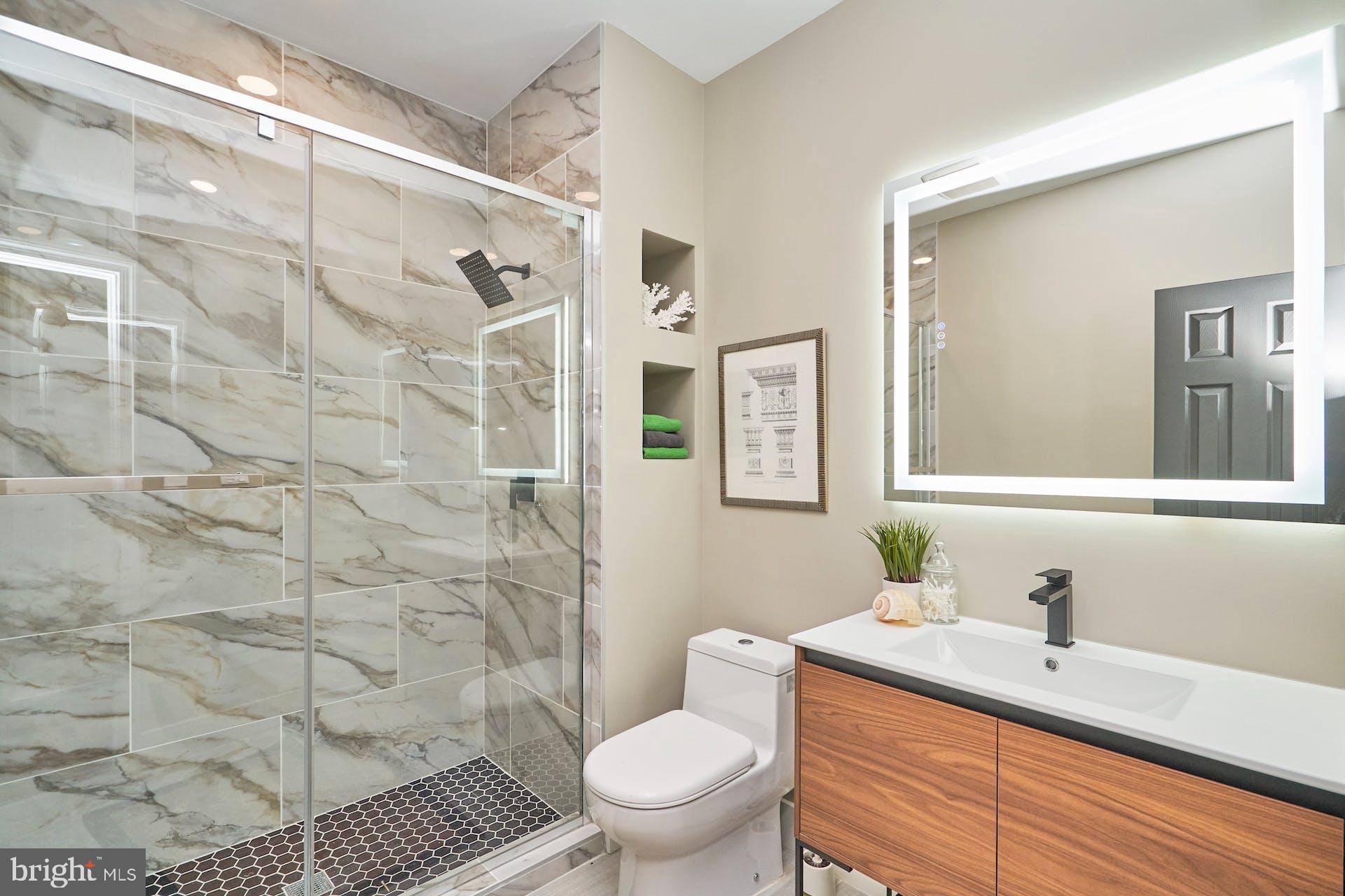 1213 W Street Northwest Washington, DC 20009 - Photo 24 of 47 Full Bath