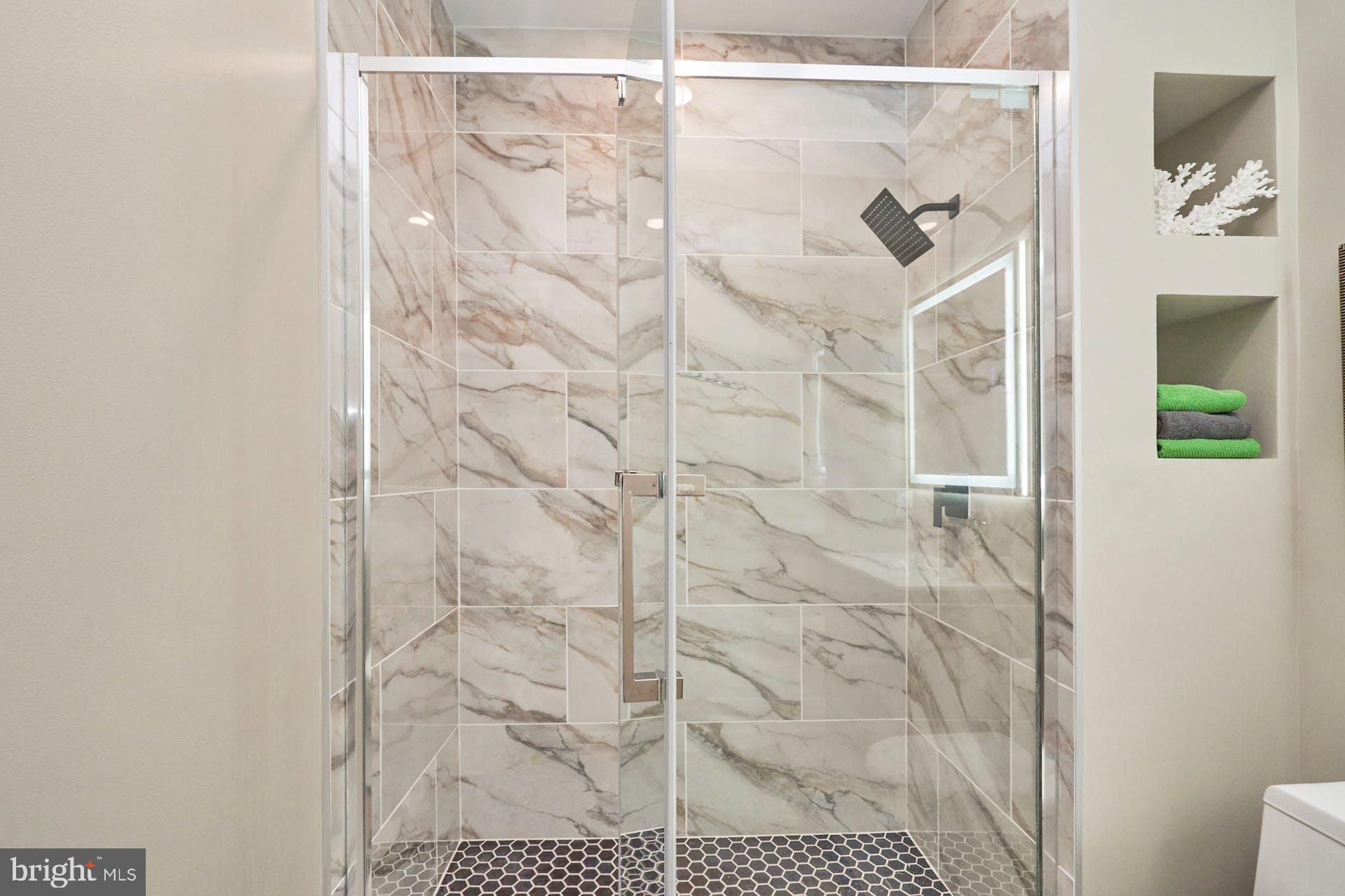 1213 W Street Northwest Washington, DC 20009 - Photo 25 of 47 Full Bath