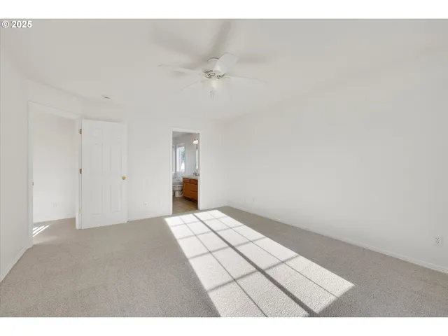 $599,900 | 1380 Southeast 9th Avenue, Canby, OR 97013