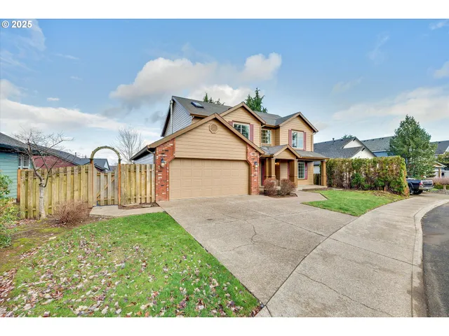 $599,900 | 1380 Southeast 9th Avenue, Canby, OR 97013