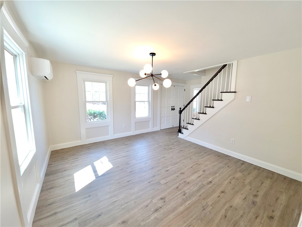 8 Wolf Hill Road Smithfield, RI 02917 - Photo 15 of 19