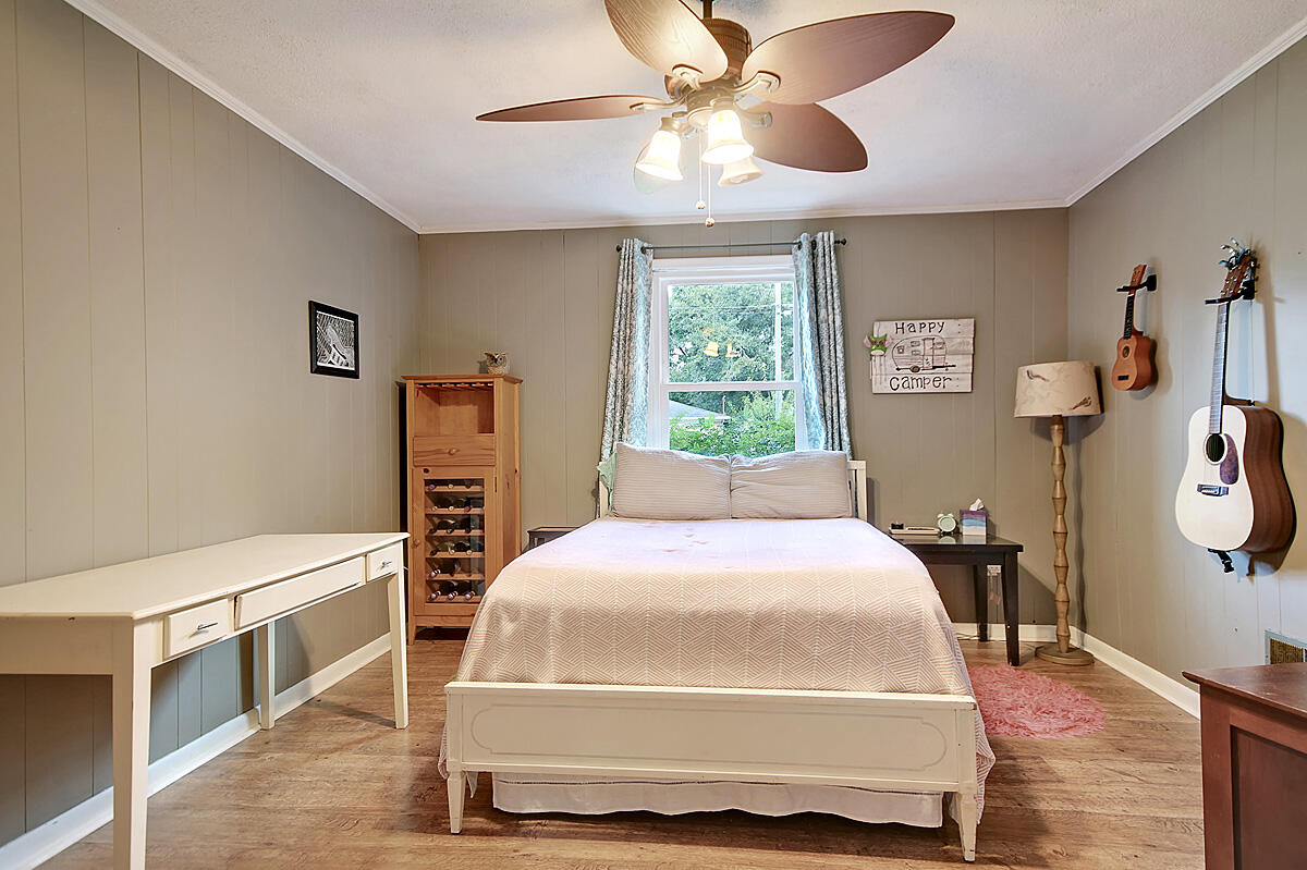 6025 Rembert Drive Hanahan, SC 29410 - Photo 19 of 34 CREM_6025 Rembert_017