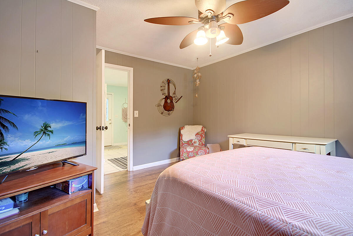 6025 Rembert Drive Hanahan, SC 29410 - Photo 20 of 34 CREM_6025 Rembert_018