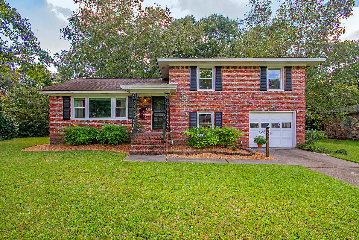 6025 Rembert Drive Hanahan, SC 29410 - Photo 3 of 34 CREM_6025 Rembert_004