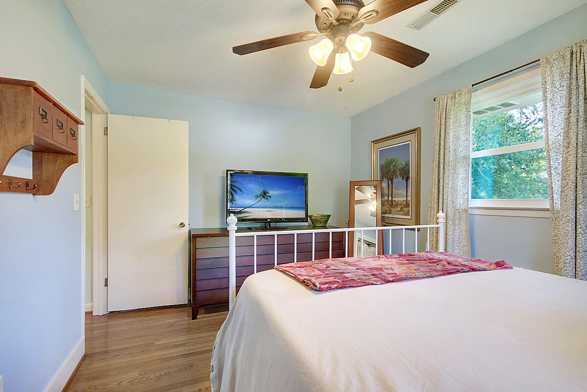 6025 Rembert Drive Hanahan, SC 29410 - Photo 24 of 34 CREM_6025 Rembert_022