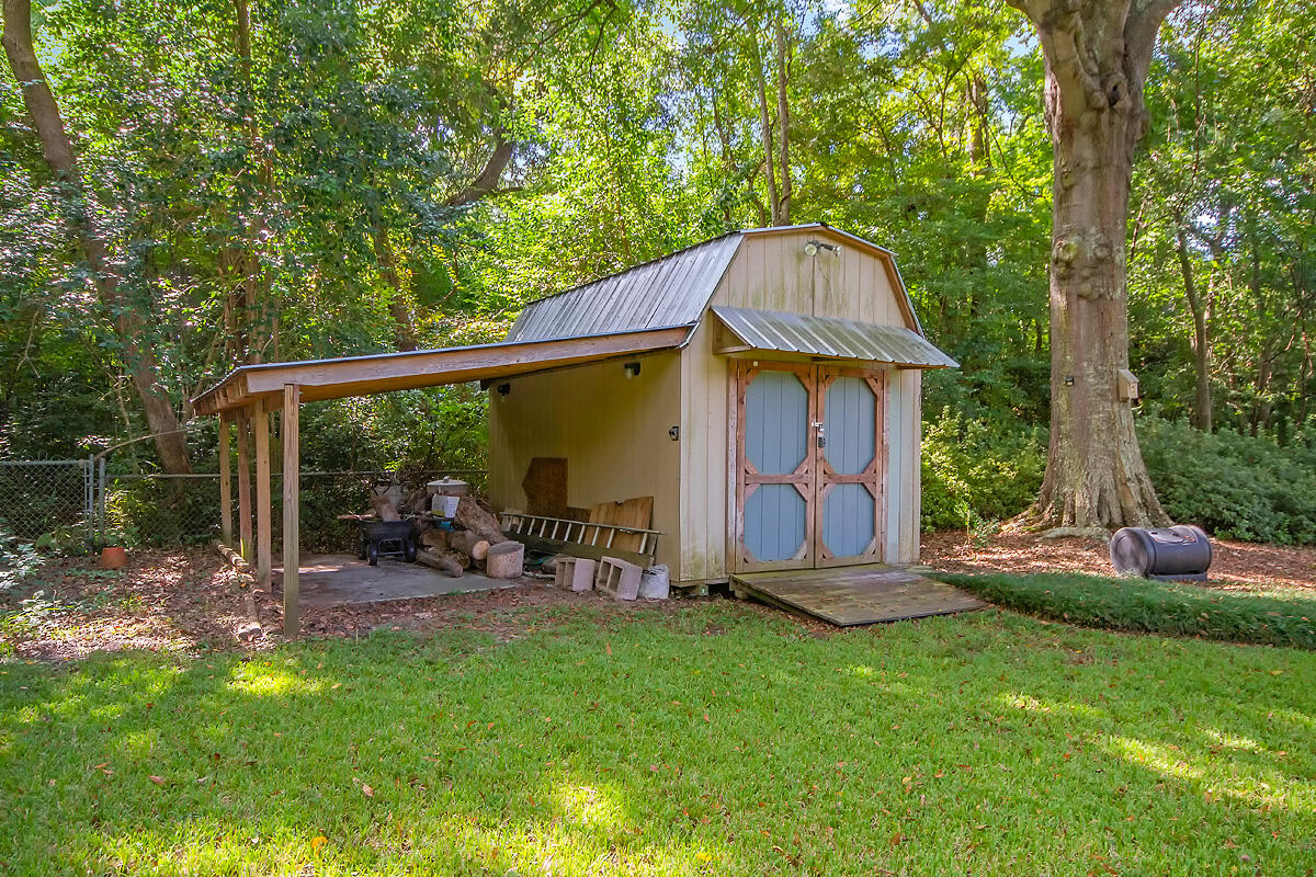 6025 Rembert Drive Hanahan, SC 29410 - Photo 29 of 34 CREM_6025 Rembert_012