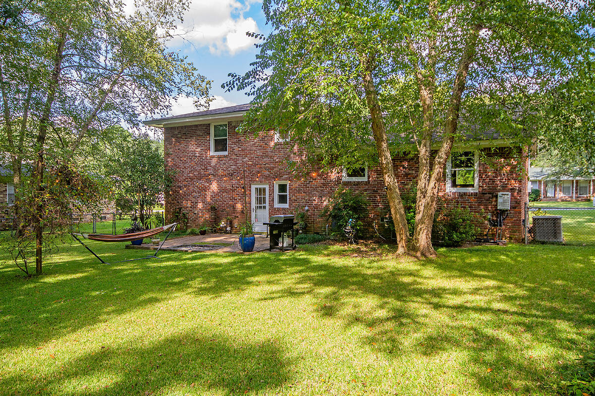 6025 Rembert Drive Hanahan, SC 29410 - Photo 31 of 34 CREM_6025 Rembert_011