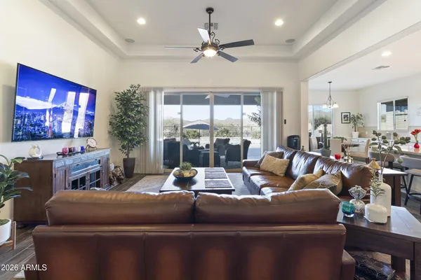 $884,000 | 13655 North Meadowhawk Lane, Tucson, AZ 85755