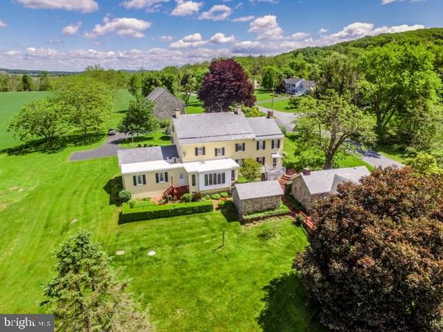 5575 Pheasant Run Road York, PA 17406 - Photo 8 of 35 Gallery Image 8