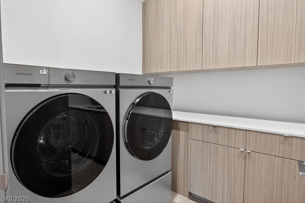 1456 Solitude Ridge Drive Henderson, NV 89012 - Photo 44 of 94 1st Floor Laundry