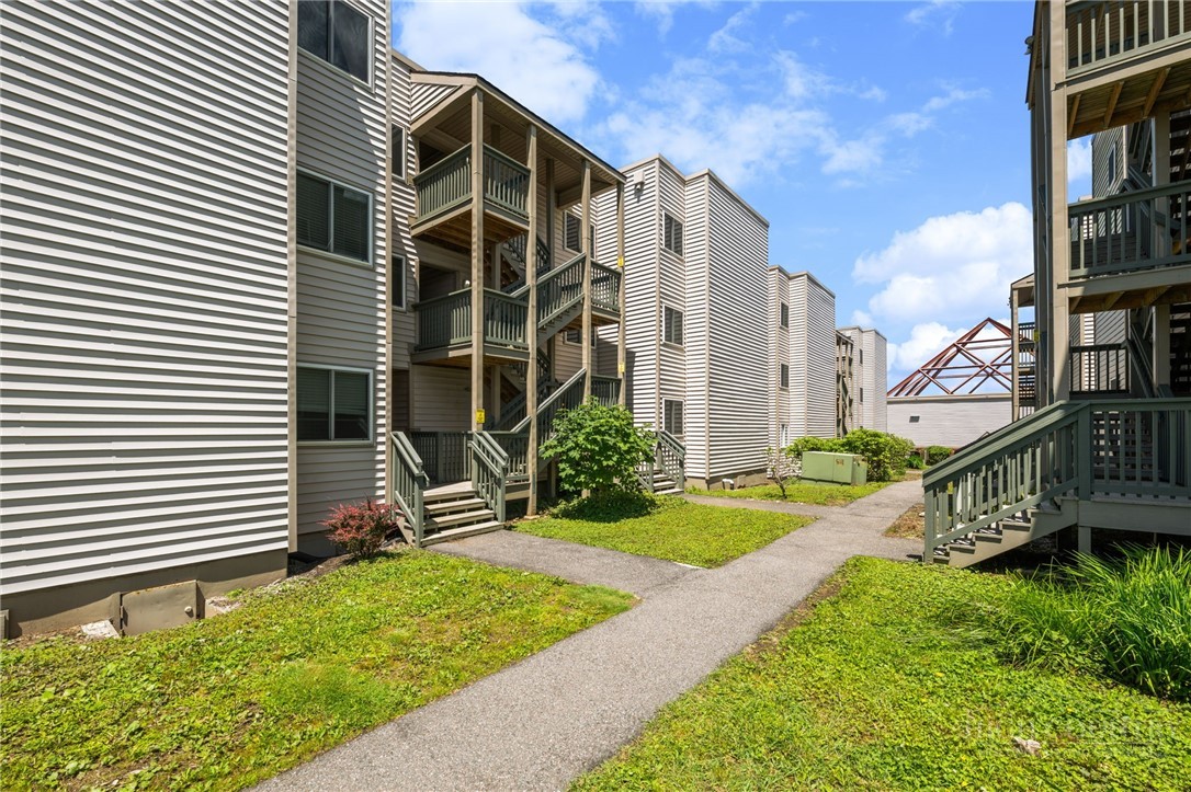 301 Pinnacle Inn Road, Unit 1313 Beech Mountain, NC 28604 - Photo 2 of 24