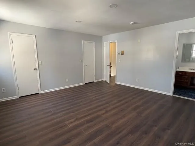 $3,200 | 26 Kings Point Lane, Washingtonville, NY 10992