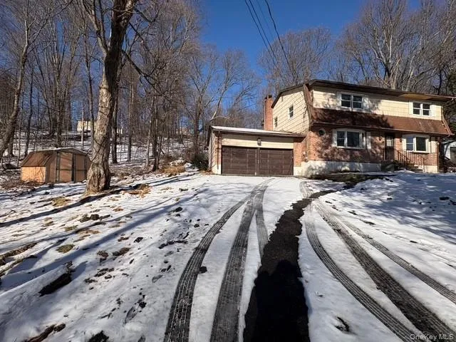 $3,200 | 26 Kings Point Lane, Washingtonville, NY 10992