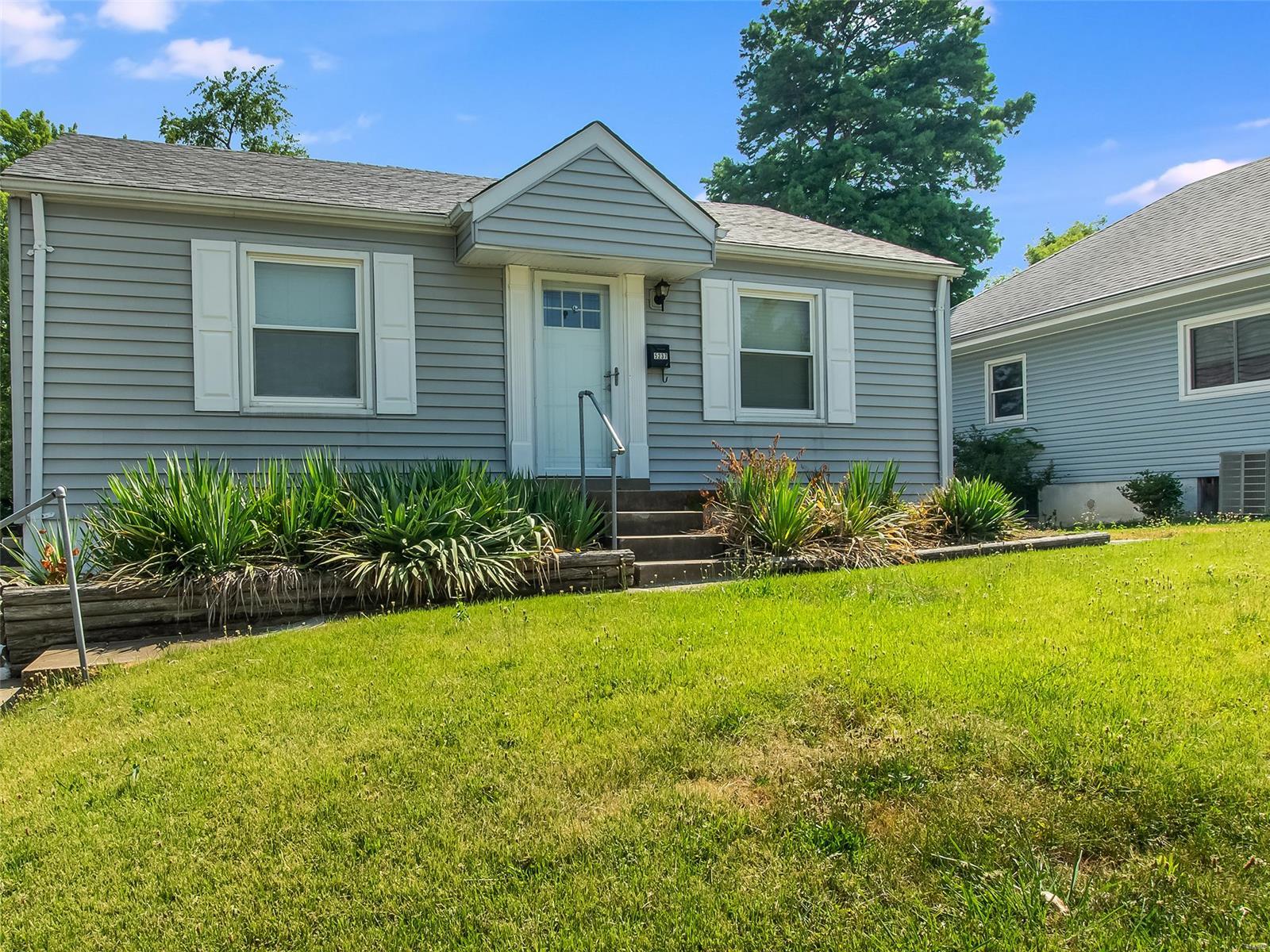 5237 Heege Road St. Louis, MO 63123 - Photo 15 of 15