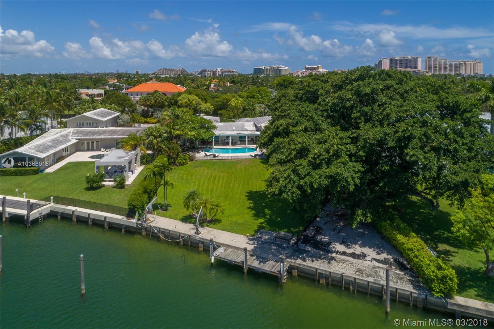 910 Harbor Drive Key Biscayne, FL 33149 - Photo 4 of 20
