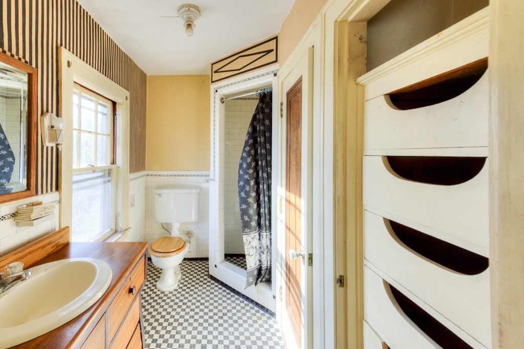 24 Hadwen Road Worcester, MA 01602 - Photo 42 of 42